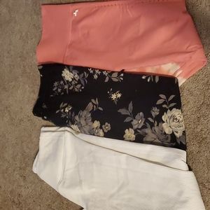 3 pairs of leggings.